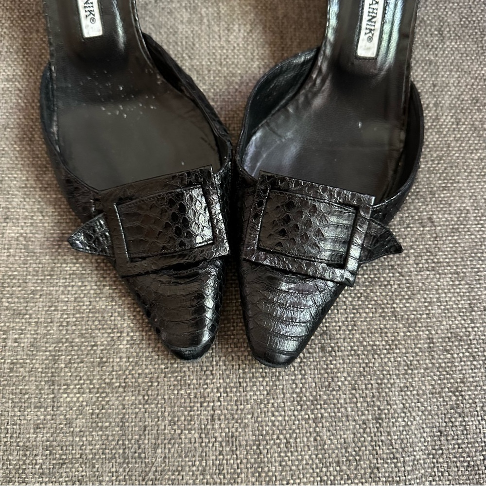 Vintage Manolo Blahnik python heels - Picture 4 of 5